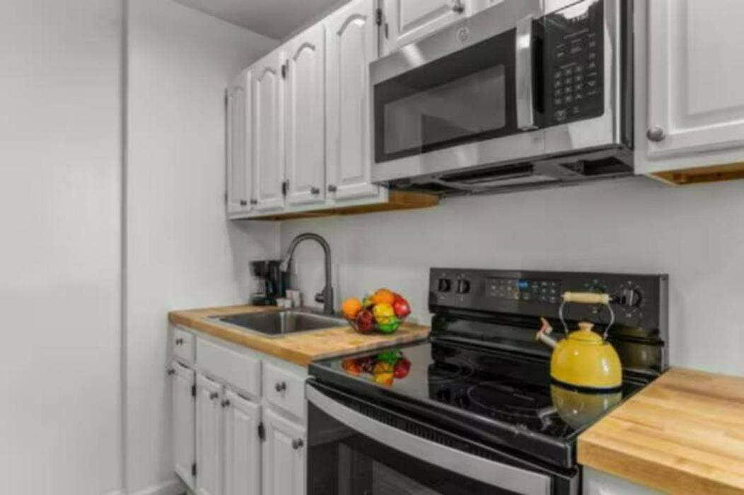 Cozy&Chic Apartments Near Downtown Филаделфия Екстериор снимка